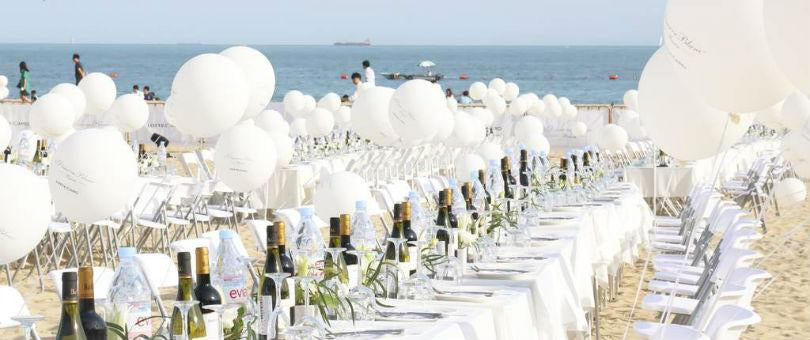 2017 SECRET DINNER PARTY 'LE DINER EN BLANC'