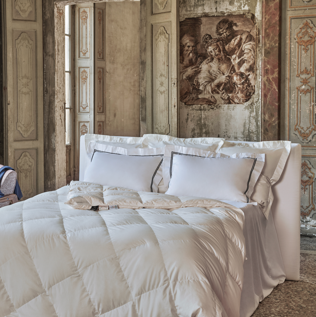 2025 Crown Goose All-New Grand Duke Duvet