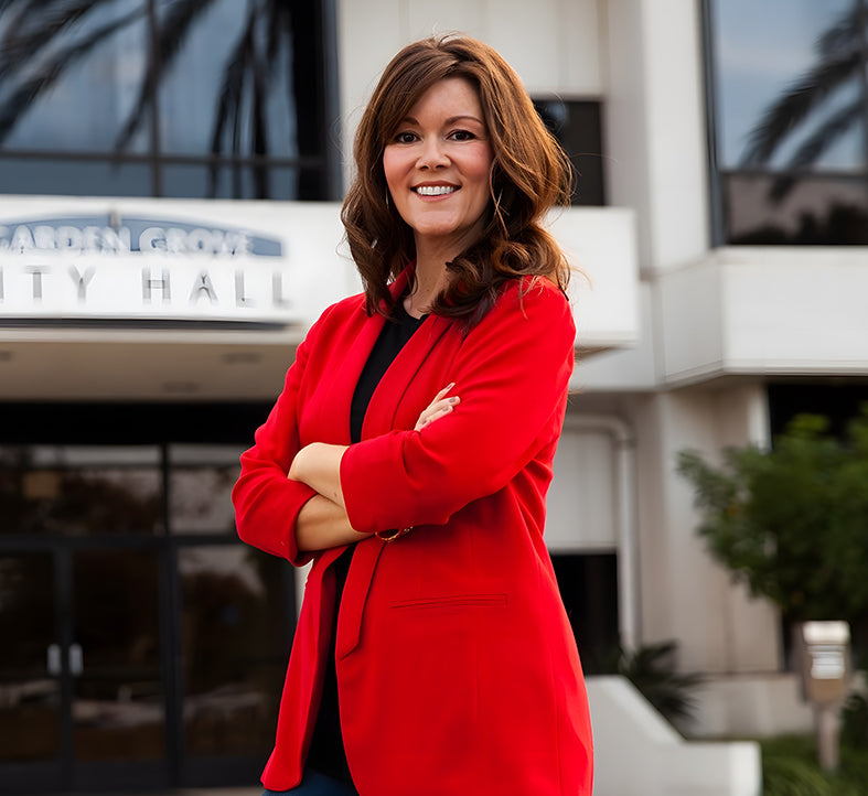 CROWN INTERVIEW : Stephanie K.