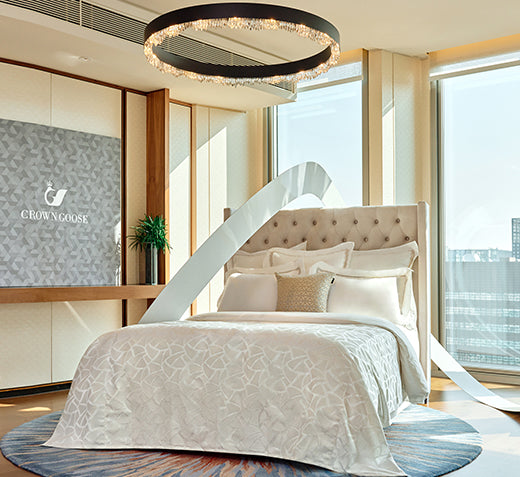 2022 CROWN GOOSE BRAND PARTY VIRTUOSO OF TAPESTRY