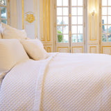 Beryl Spread - Crown Goose