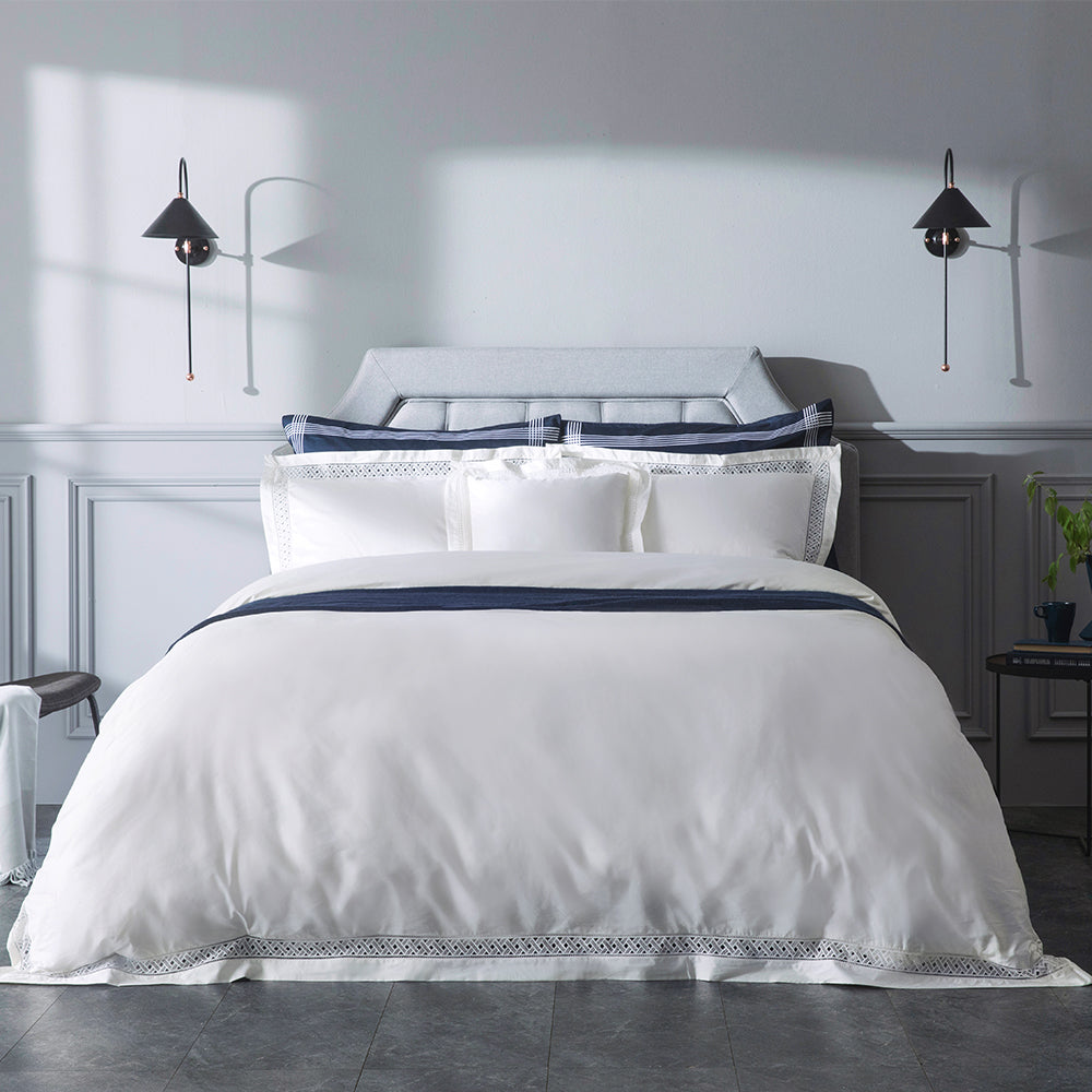 Astoa Collection, Blooming White