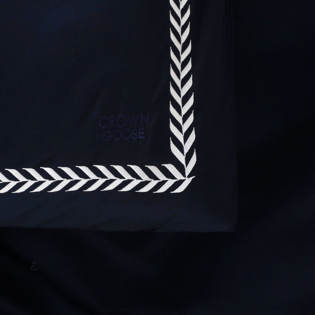 Duvet Cover Set Daphness Collection, Navy - Crown Goose