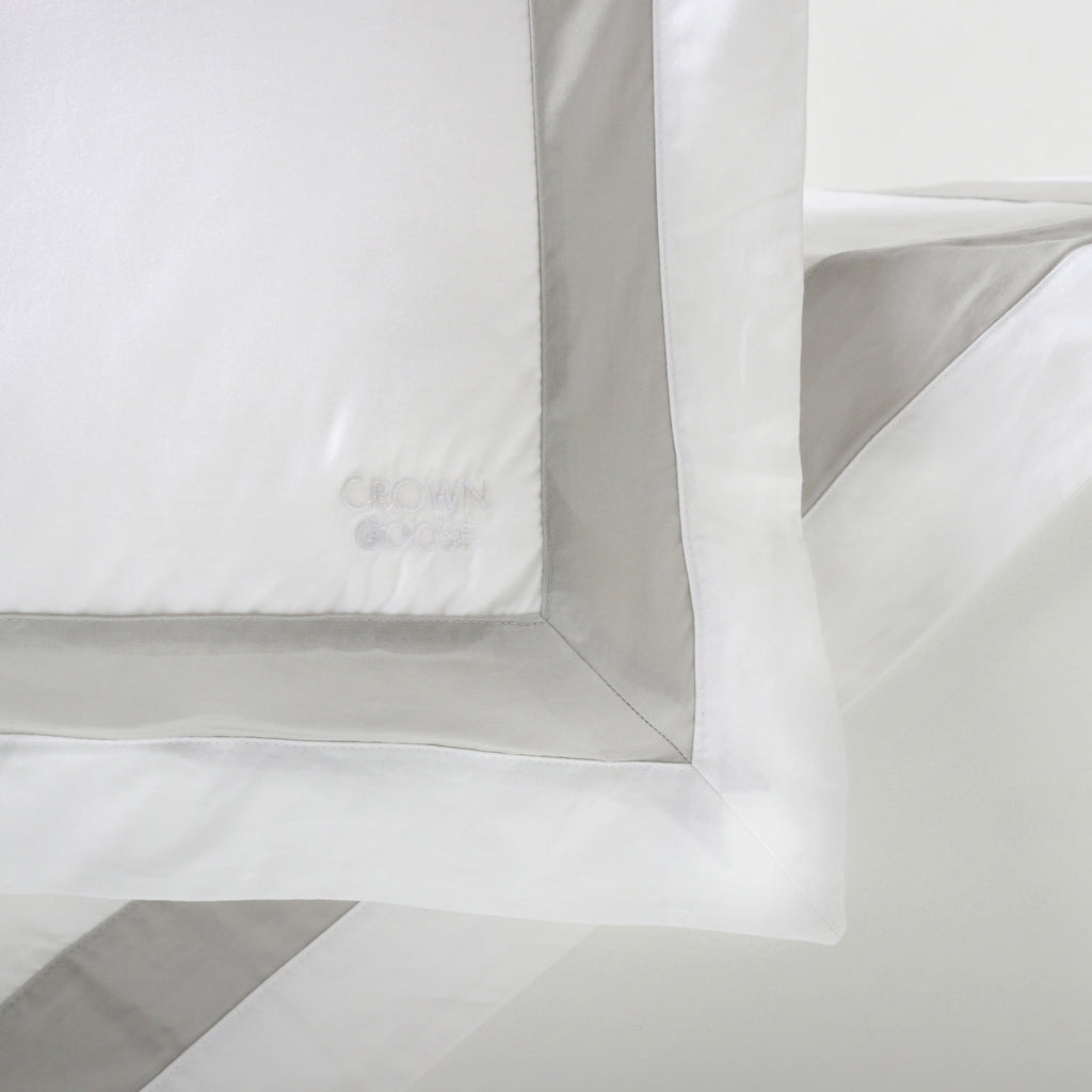 Duvet Cover Set Jardinne Collection, Gray - Crown Goose